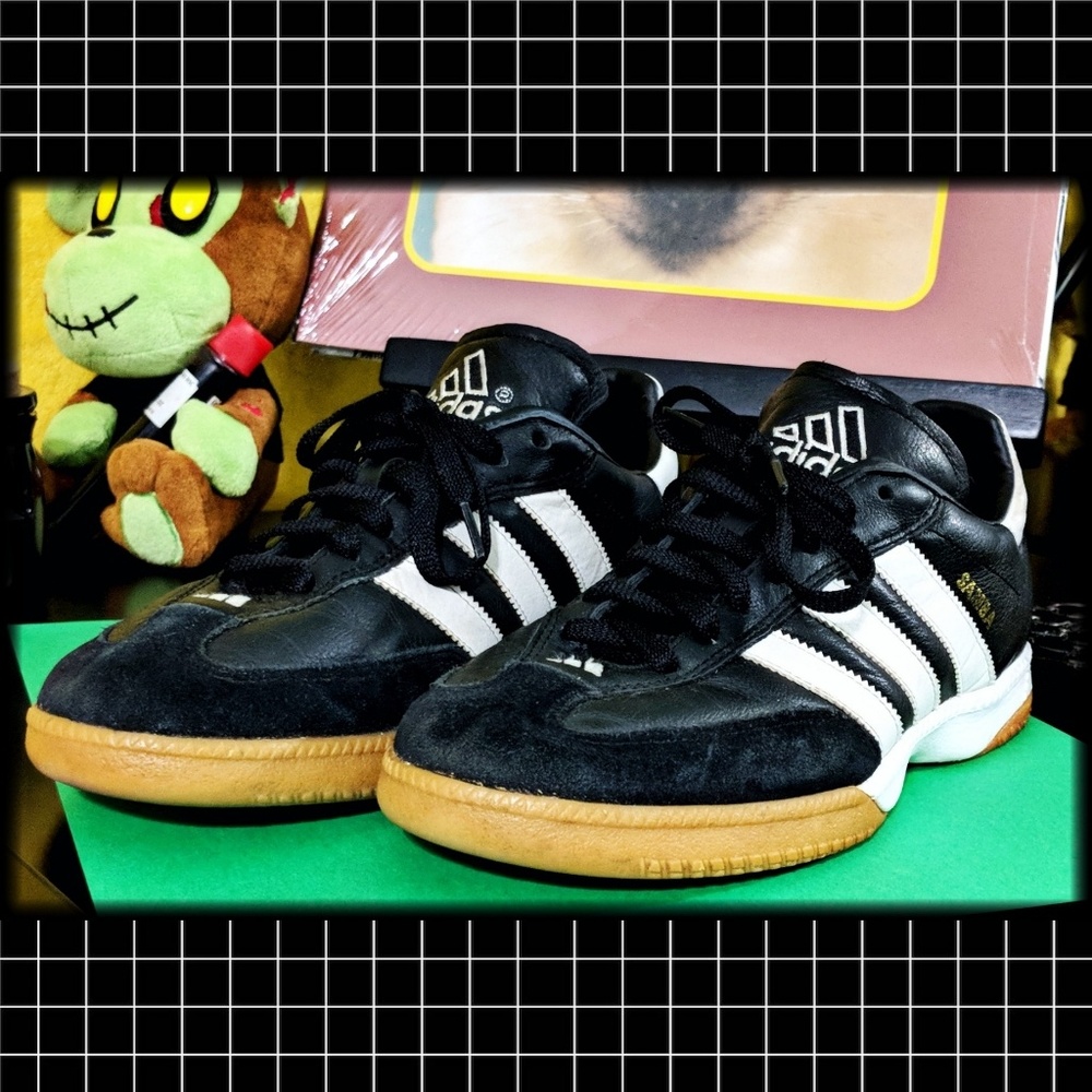 Adidas Samba Millenniums Indoor Soccer Shoes